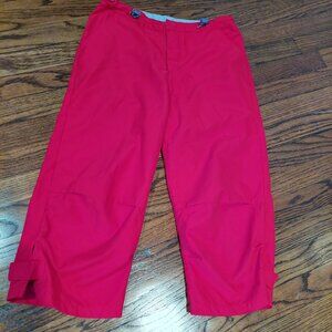 Old Navy Size 4 Cherry Red Capris